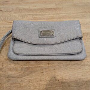 Nine West Grey Leather Wristlet